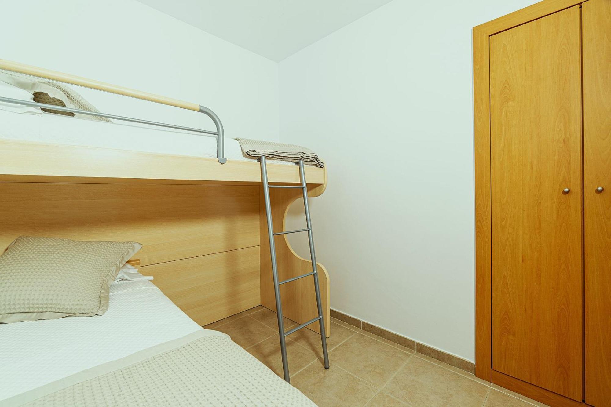 Nido 409 G Apartment โรเซส ภายนอก รูปภาพ